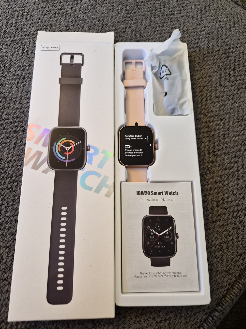 ID20 Smart Watch - Pink Silicone Band